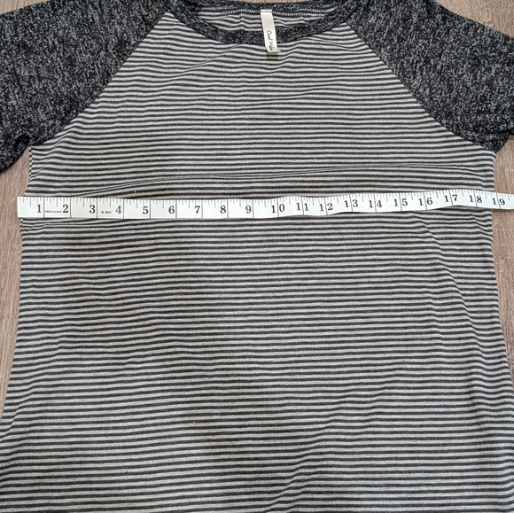 Striped Long Sleeve Top - Black and Gray - Picture 5 of 5